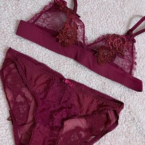 NWOT Lingerie Set